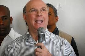 Si es Danilo, Hipólito se retiraría para no perder.