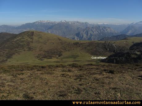 Ruta Linares, La Loral, Buey Muerto, Cuevallagar: Desde la Loral, camino a Cuevallagar.