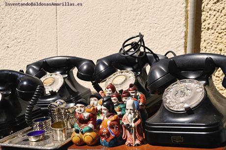 Teléfonos negros vintage
