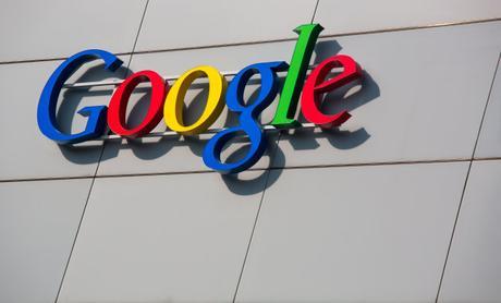 La UE acusa a Google de abuso de poder dominante
