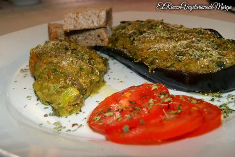 Berenjenas rellenas de verduras y aguacate