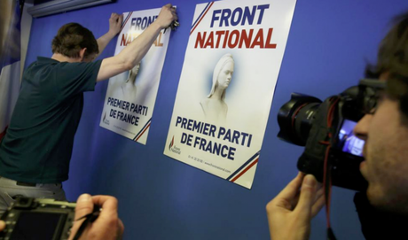 “Frente Nacional: primer partido de Francia”. Eslogan electoral que da cuenta del cambio de estrategia en el partido de Marine Le Pen.