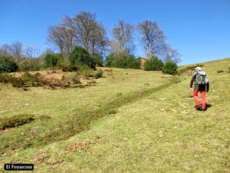 Por los valles de Zurea  (Valle del Teso-Valle de San Bras)