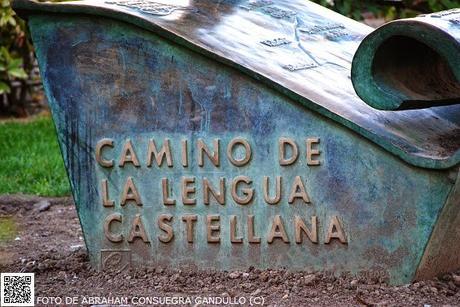 CERVANTINAlcalá: Hoy 23 de Abril de 2015, en el Teatro Paraninfo de la Universidad de Alcalá de Henares, el escritor e intelectual Juan Goytisolo recibe el Premio de Literatura en Lengua Castellana Miguel de Cervantes.