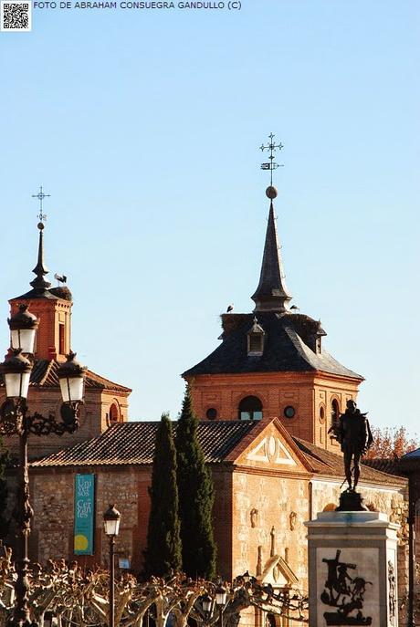 CERVANTINAlcalá: Hoy 23 de Abril de 2015, en el Teatro Paraninfo de la Universidad de Alcalá de Henares, el escritor e intelectual Juan Goytisolo recibe el Premio de Literatura en Lengua Castellana Miguel de Cervantes.