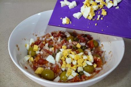 CUENTO SUCULENTO para que los niños coman ensalada CUENTO SUCULENTO para que los niños coman ensalada