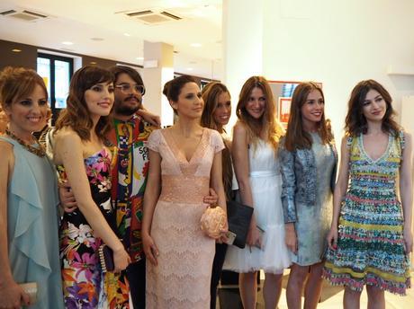 ‘Cómo Sobrevivir a una Despedida’ OLYMPUS DIGITAL CAMERA