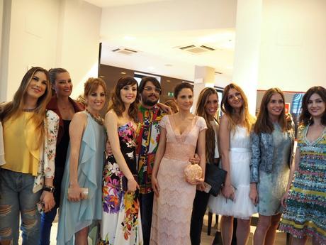 ‘Cómo Sobrevivir a una Despedida’ OLYMPUS DIGITAL CAMERA