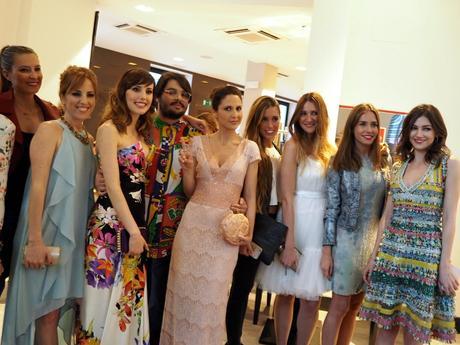 ‘Cómo Sobrevivir a una Despedida’ OLYMPUS DIGITAL CAMERA