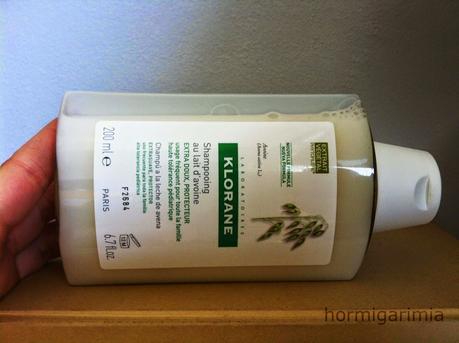 CHAMPÚ EXTRASUAVE A LA LECHE DE AVENA DE KLORANE.