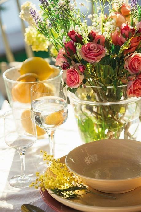 10 Floreros para lucir unos Ramos Perfectos