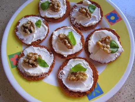 CANAPES CON PAUL AND PIPPA COOKIES CANAPES CON PAUL AND PIPPA COOKIES