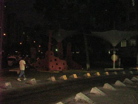 EL RECREO - Continúan sin iluminación algunos sectores en Bulevar Sabana Grande