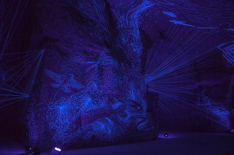 Stellar cave - Animales luminosos de hilos de Julien Salaud