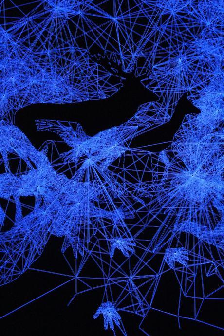 Stellar cave - Animales luminosos de hilos de Julien Salaud