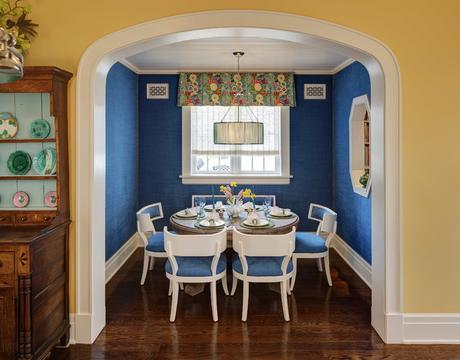 Colores primarios en tu decoración Whimsical Chicago Traditional traditional-dining-room