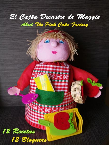 BRAZO DE GITANO CON FRESAS, NATA Y LACASITOS - 12 RECETAS, 12 BLOGUERS