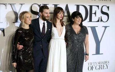 El marido de E.L James, será guionista de '50 sombras'