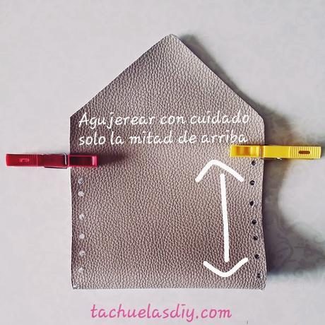 DIY: Como hacer Bolso de polipiel con flecos fácil ,barato y sin coser