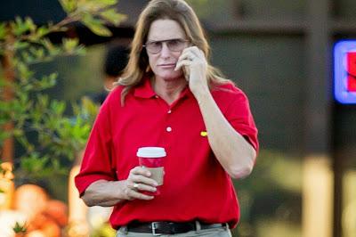 Las Kardashian apoyan a su padre públicamente