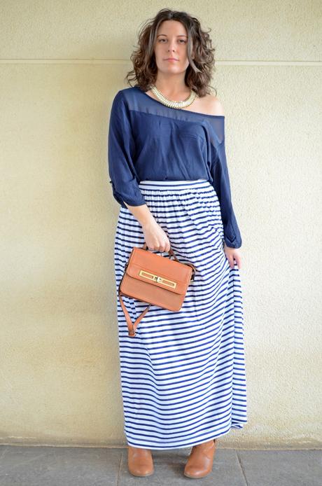 navy skirt