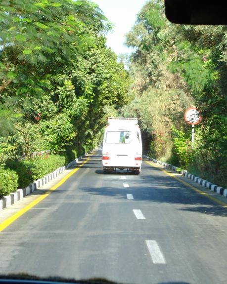 HOY COMPARTIMOS.... CALLES, CAMINOS Y CARRETERAS