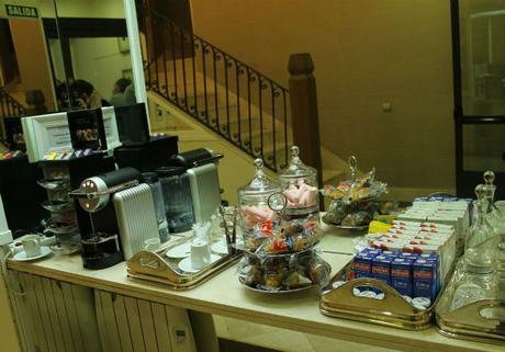 Splendom Suites Gran Vía: templo del descanso en Madrid hotel-snakbar