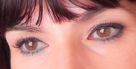 Corales (look y manicura primaverales)