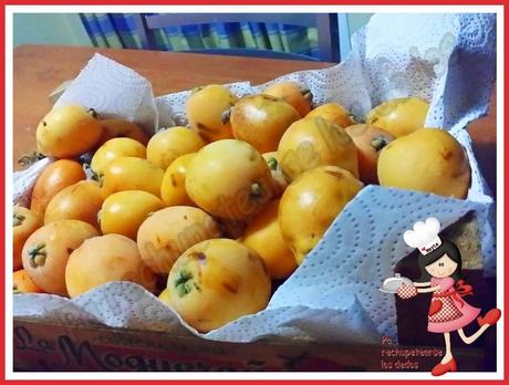 *Nísperos en almíbar (tradicional)