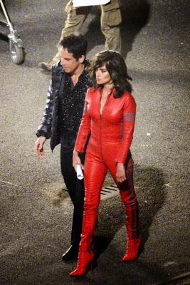 Penélope Cruz de cuero rojo en 'Zoolander 2'