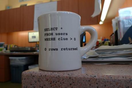 Usando SQLite en nuestros programas en C/C++ (II): Nueva interfaz v2 y prepared statements