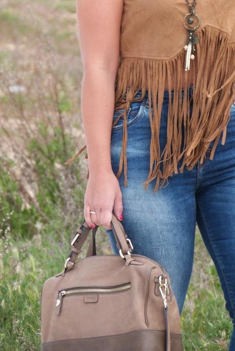 Nuevo look con ante, flecos y opticalling