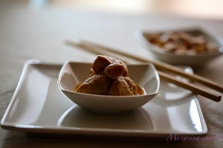 POLLO CON ALMENDRAS (THERMOMIX Y TRADICIONAL):