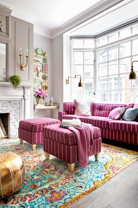En espacios grandes…todo es por dos Pink Living Room