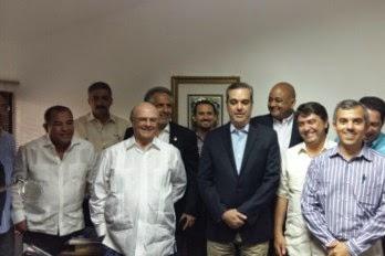 Abinader e Hipólito se reúnen, tras resultados irreversibles.