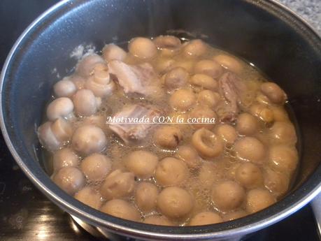 Costilla con champiñones