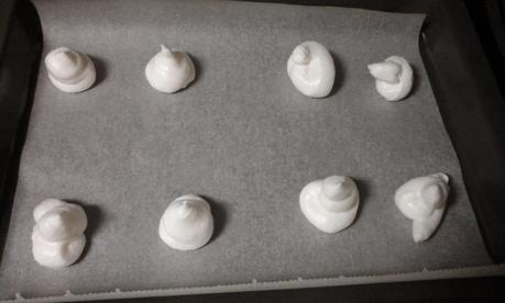MERENGUES AL HORNO