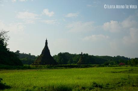 Templos de Laungbwanbrauk y Htaparron, Mrauk U, Myanmar