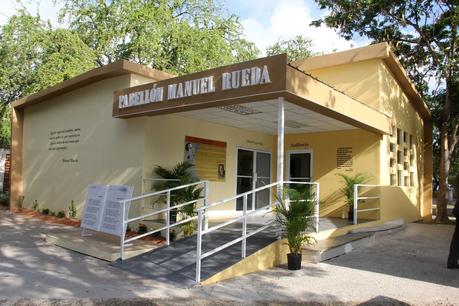 ¡La feria del libro de Santo Domingo se viste de luz y poesía!