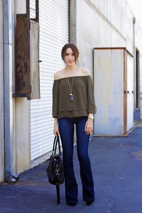 Hombros al aire Hombros al aire