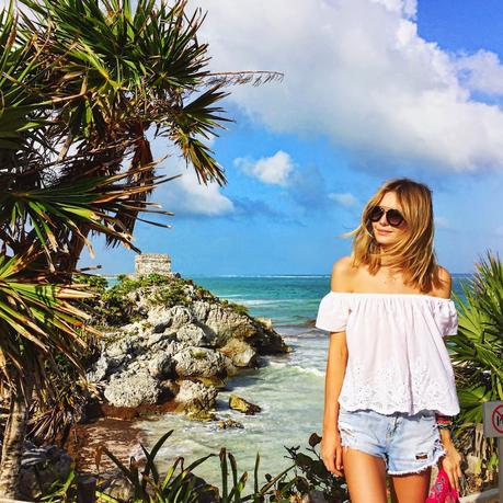 Hombros al aire Hombros al aire