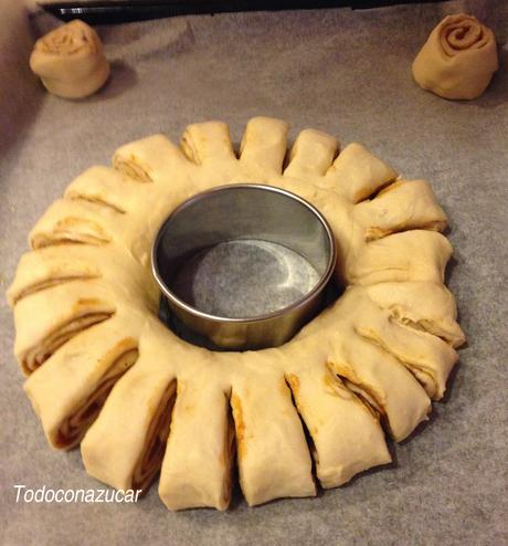 CORONA DE DÁTILES Y NARANJA