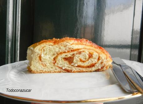 CORONA DE DÁTILES Y NARANJA