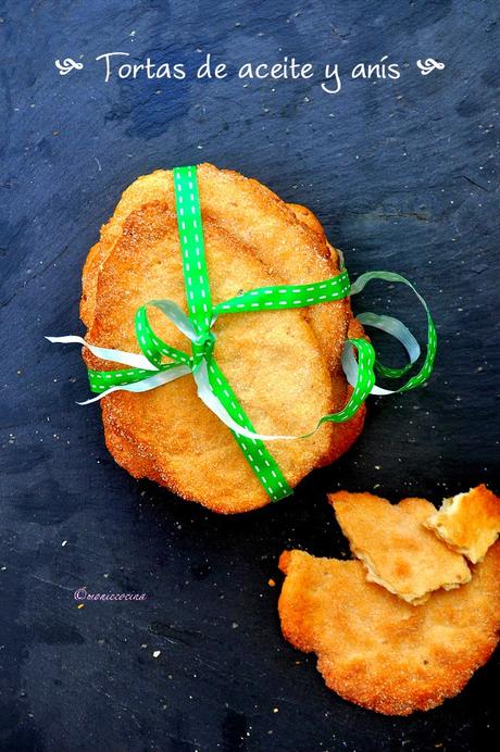 TORTAS DE ACEITE Y ANÍS (CON Y SIN THERMOMIX)