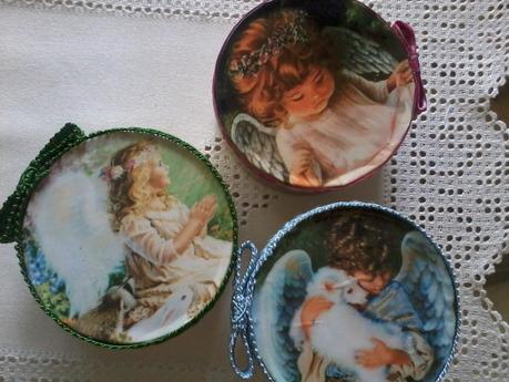 DECOUPAGE ....