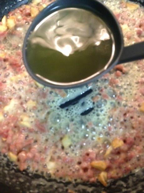 ALCACHOFAS CON JAMON Y SALSITA BLANCA