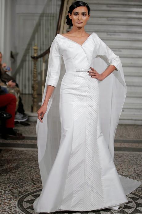 Otro vestido de novia de Nicholas & Atienza del desfile de MFShow Women