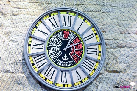 Bot de llum, tienda de moda náutica