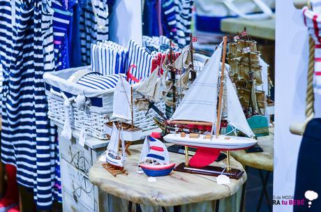 Bot de llum, tienda de moda náutica