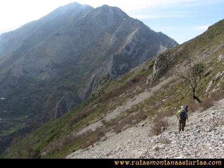 Ruta Puente Vidosa, Jucantu: Pedrera del Sedo de la Cruz Ruta Puente Vidosa, Jucantu: Pedrera del Sedo de la Cruz